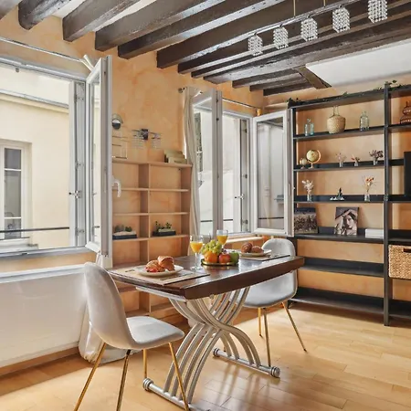Bnbnova - Pompidou & Le Marais Apartment