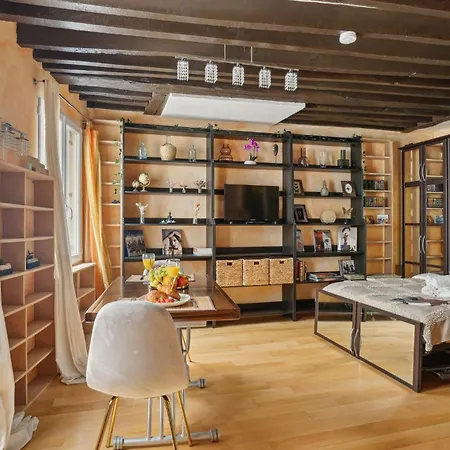 Apartman Bnbnova - Pompidou & Le Marais *